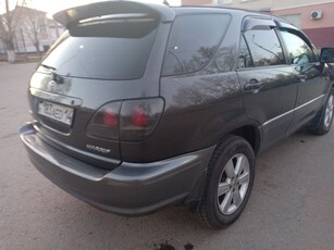 toyota-harrier-2002