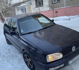 продам-авто-volkswagen-golf