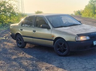 nissan-primera,-машина-на-ходу,-езжу-в-астану-на-ней.