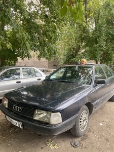 AUDI 100 продам