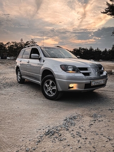 Продам Mitsubishi Outlander