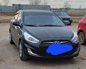 продам-машину-hyundai-accent