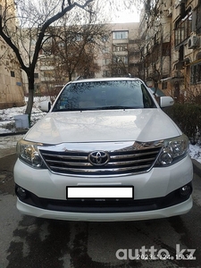 Toyota Fortuner 2014 г.