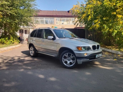 Продам BmW X5 В хорошем состояний цена вопроса 5.5 торг присутсвует