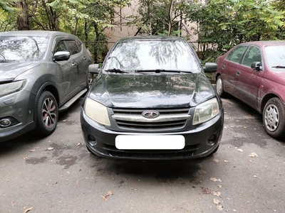 Продам автомобиль Lada Granta 2013 (декабрь)