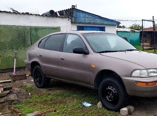 продам-toyota-corolla-e100