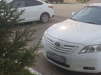 Продам автомобиль Toyota Camry 40