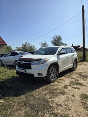 toyota-highlander-2013.г