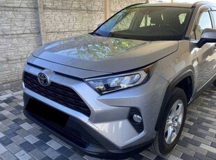 toyota-rav4-2021