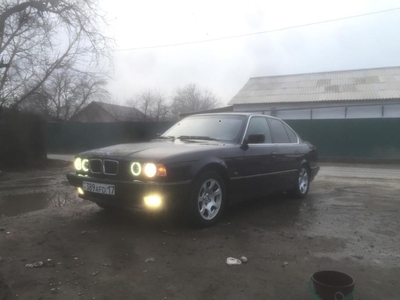 Продаётся bmw