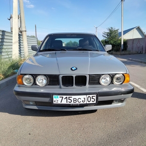 Продам BMW 518..