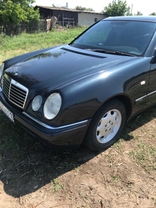 Продам Mercedes Benz w210