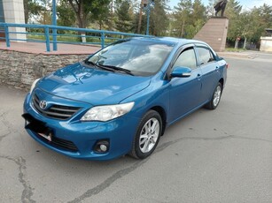 toyota-corolla-2011