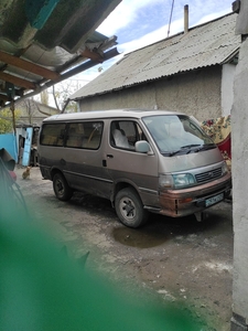 Продам тойота HIACE