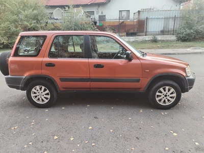 Продам Honda CR V, 1998г. в.