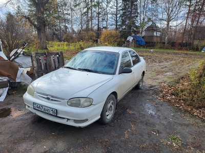 Kia Sephia 1997 года