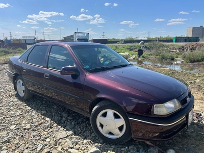 Opel Vectra 1.8 1993