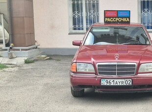 авто-в-рассрочку-мерседес-с180