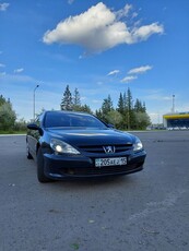 машина-peugeot-607