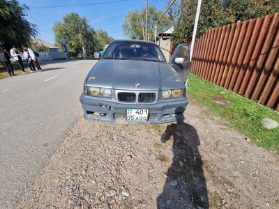 Продам BMW 320i 1991г 2л