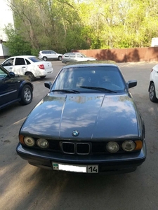 Продам BMW E34 525