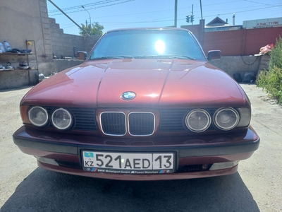 Срочно продам BMW E34