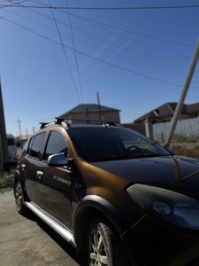 Renault Sandero 2013