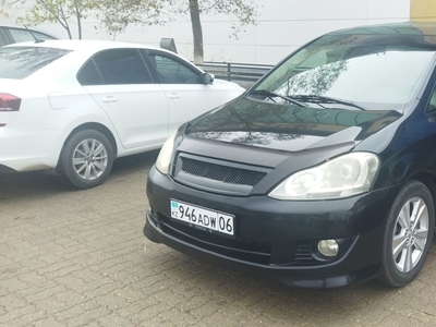 TOYOTA IPSUM в хорошем состоянии