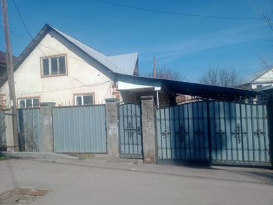 Продажа 3-комнатного дома, 100 м, Говорова, дом 112 - 2-я Каримбаева