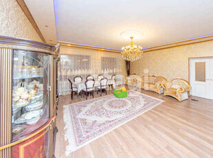 4-комн. квартира , 165.7м² , 5/6 этаж