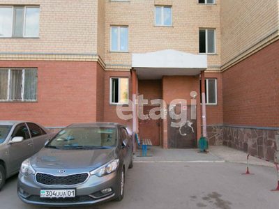 Продажа 2-комнатной квартиры, 58 м, Манаса, дом 13