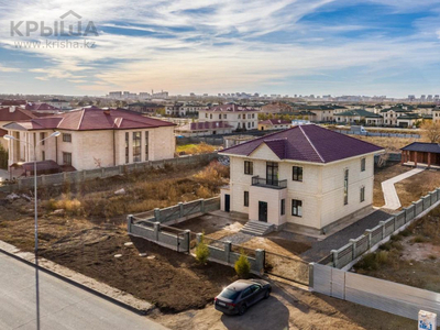 4-комнатный дом, 240 м², 13 сот., Рахманкула Бердибаева 13