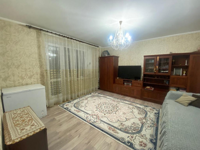 Продажа 2-комнатной квартиры, 53 м, Гапеева