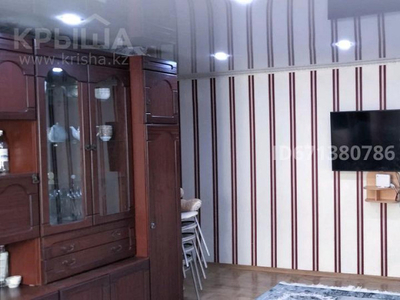 2-комнатная квартира, 58 м², 1/9 этаж, Комсосольский 36