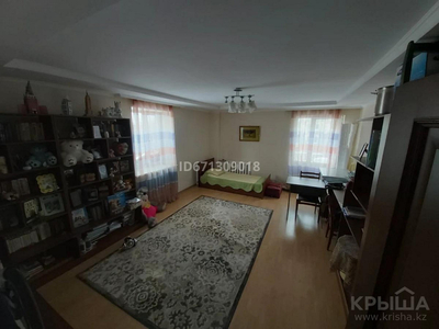 3-комнатная квартира, 120 м², 4/5 этаж, Чайковского 24/2