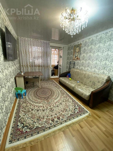 3-комнатная квартира, 64 м², 1/5 этаж, 9-й мкр