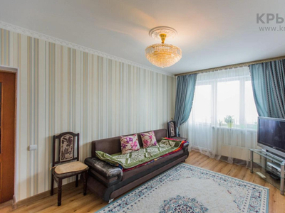 3-комнатная квартира, 75 м², 8/9 этаж, Райымбека