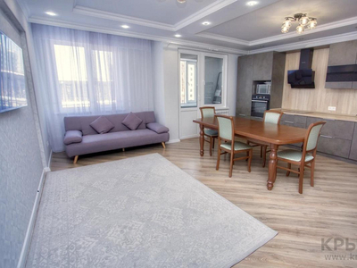 3-комнатная квартира, 95 м², 4/10 этаж, Аскарова Асанбая 21