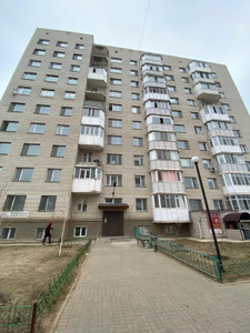 Продажа 2-комнатной квартиры, 61 м, Азербаева, дом 6