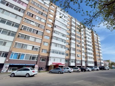 Продажа 4-комнатной квартиры, 136 м, Ауэзова, дом 38/1