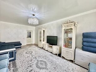 2-комн. квартира , 67.7м² , 2/5 этаж