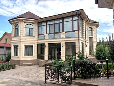 6-комнатный дом, 900 м², 14 сот., мкр Алатау