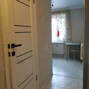 Аренда 1-комнатной квартиры, 32 м, Ержанова, дом 42