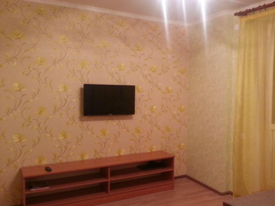 Аренда 2-комнатной квартиры, 50 м, Сейфуллина, дом 1 - Кумисбекова