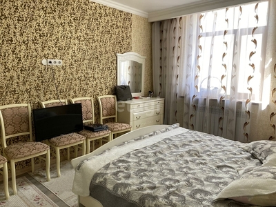 3-комн. квартира , 90м² , 7/10 этаж