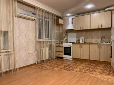 Продажа 3-комнатной квартиры, 63 м, Ташенова, дом 2