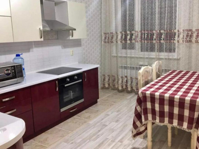 Продажа 1-комнатной квартиры, 47 м, Сауран, дом 42