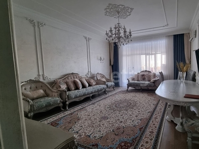 3-комн. квартира , 150м² , 2/4 этаж