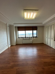 4-комн. квартира , 166м² , 23/33 этаж