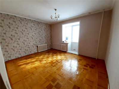 Продажа 4-комнатной квартиры, 80 м, Аманжолова (Кривогуза), дом 59